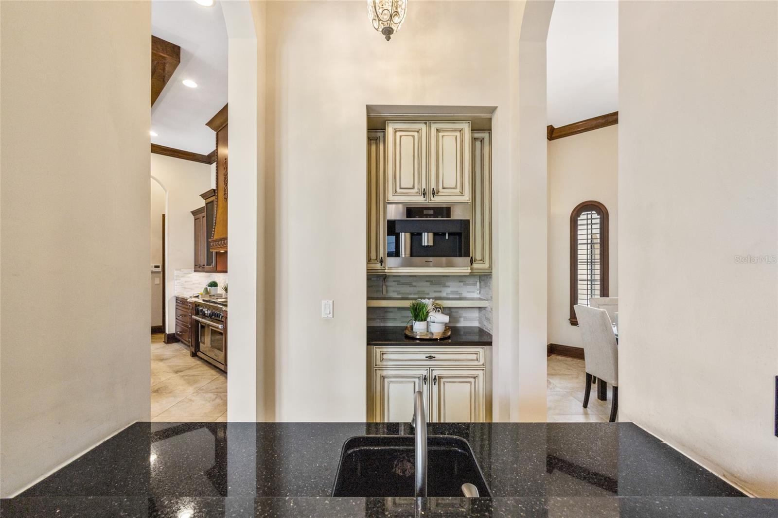 KEENES POINTE - Residential