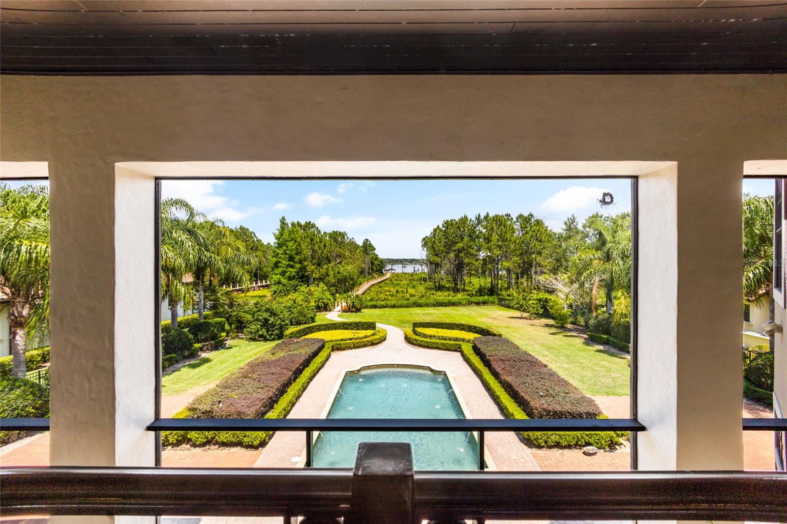 KEENES POINTE - Residential