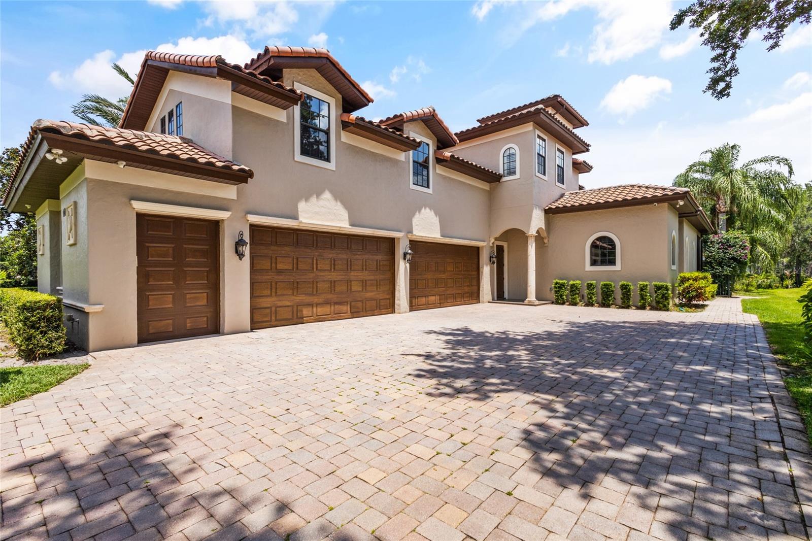 KEENES POINTE - Residential
