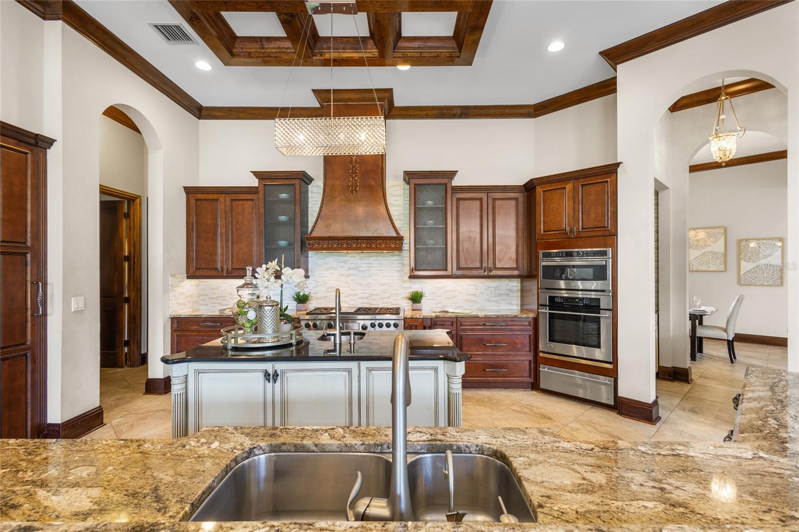 KEENES POINTE - Residential