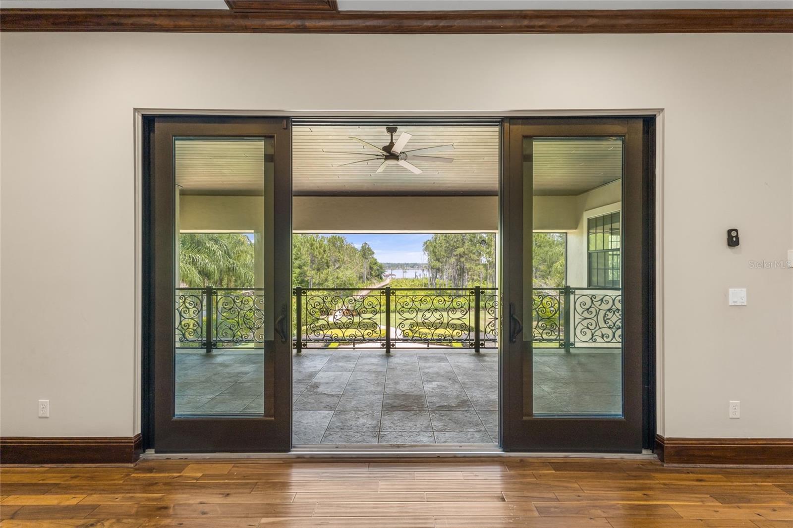 KEENES POINTE - Residential
