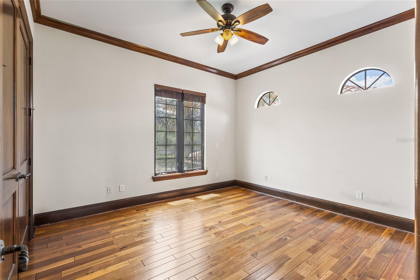 KEENES POINTE - Residential