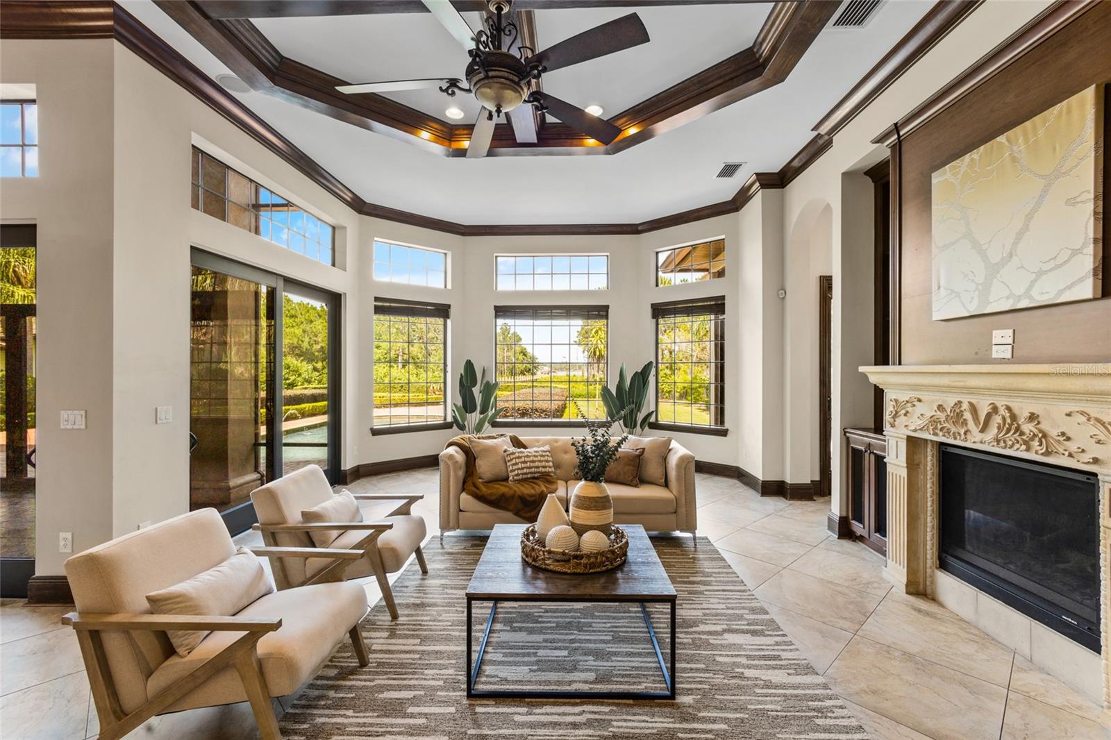 KEENES POINTE - Residential