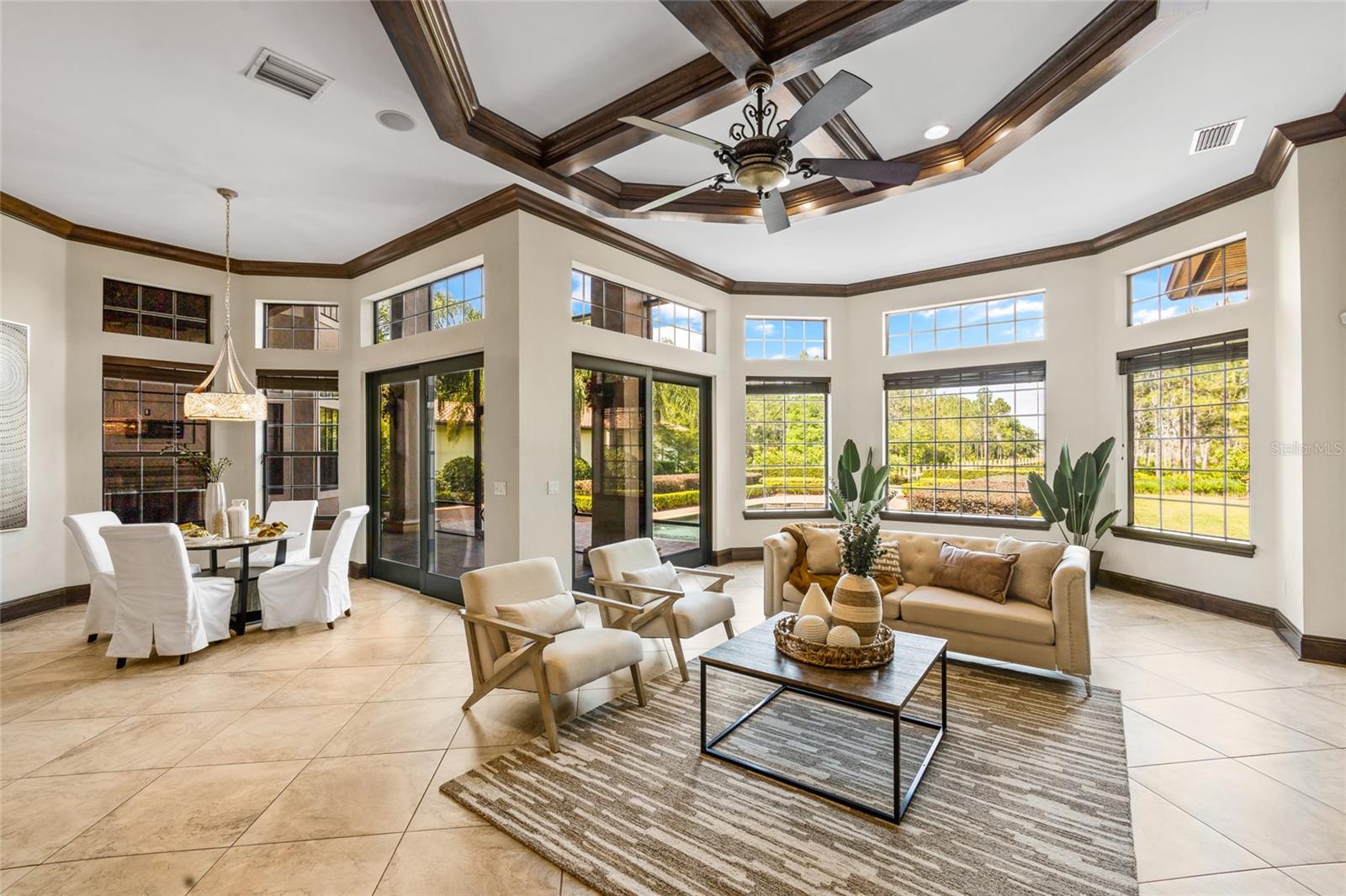 KEENES POINTE - Residential