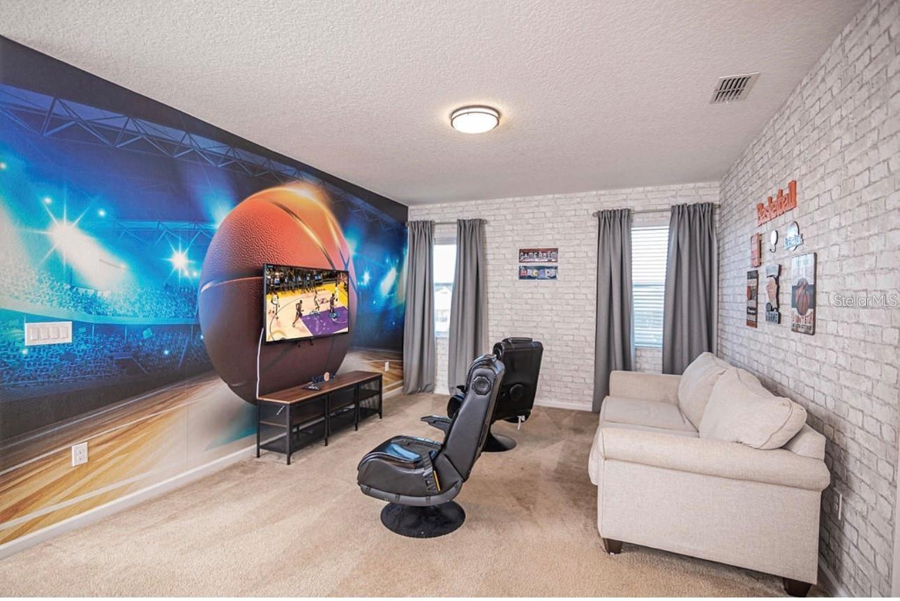 SONOMA RESORT AT TAPESTRY PH 1 - Residential Lease