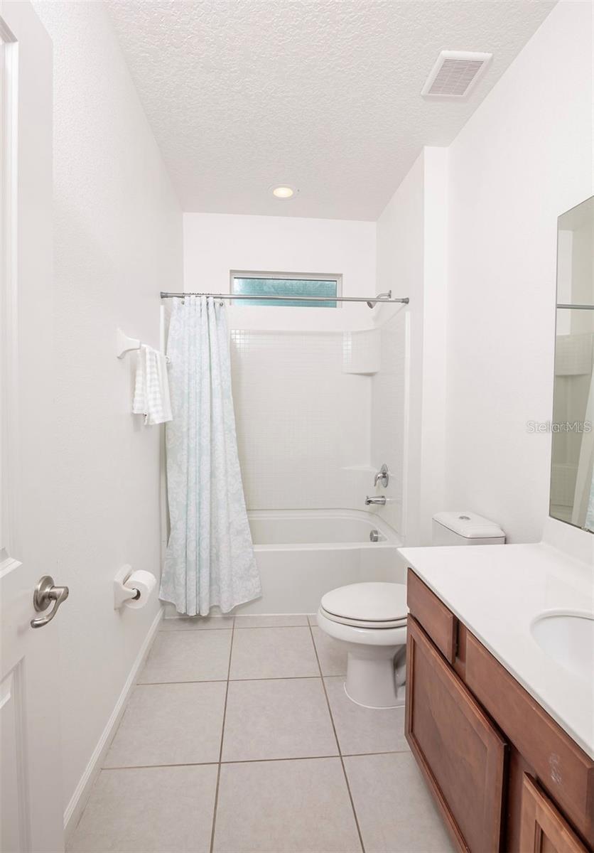 SONOMA RESORT AT TAPESTRY PH 1 - Residential Lease