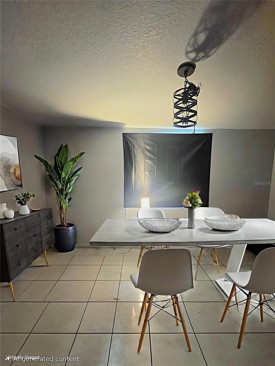 FLORILAND PARK - Residential