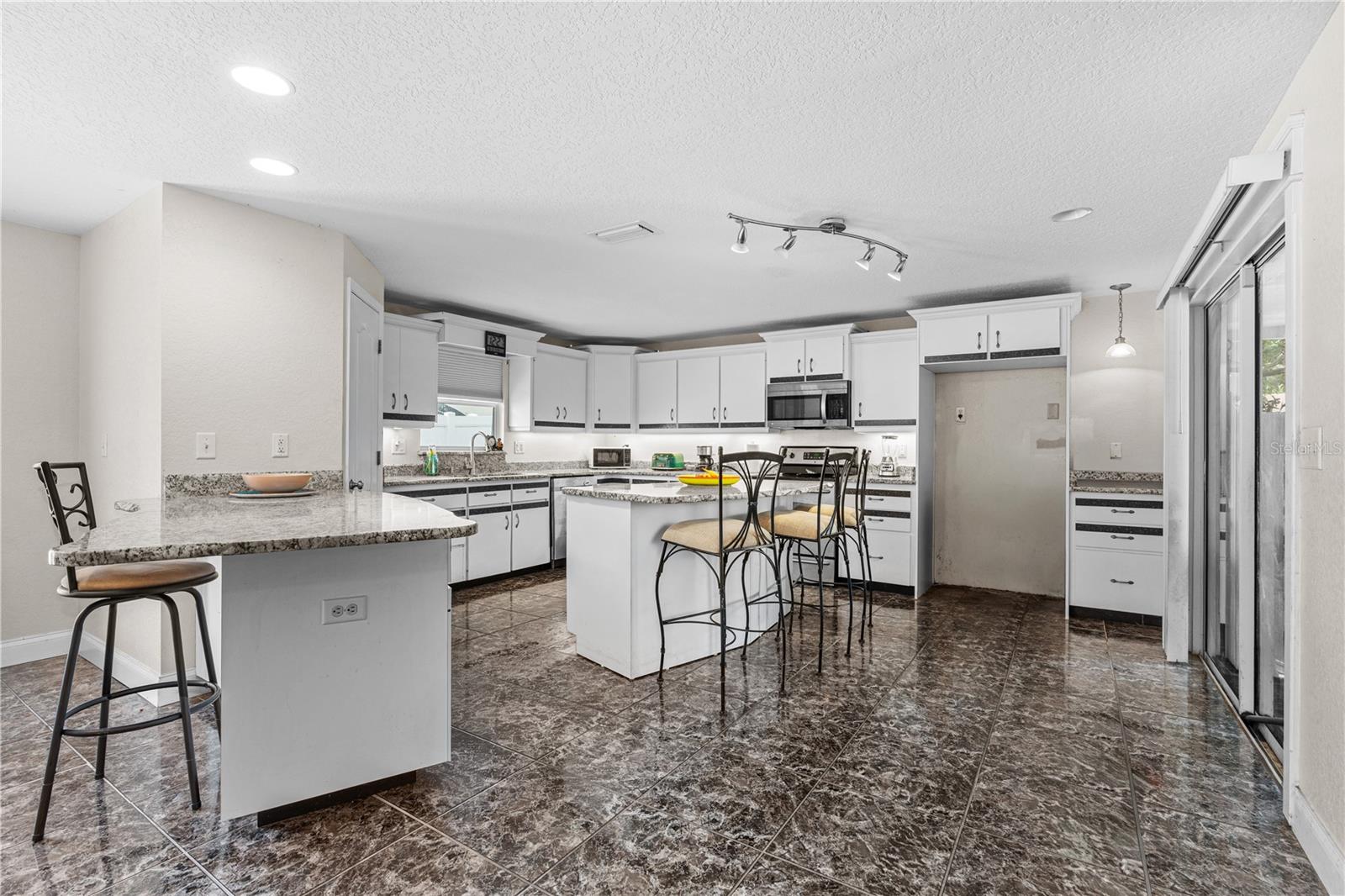 FLORIDA SHORES 01 - Residential