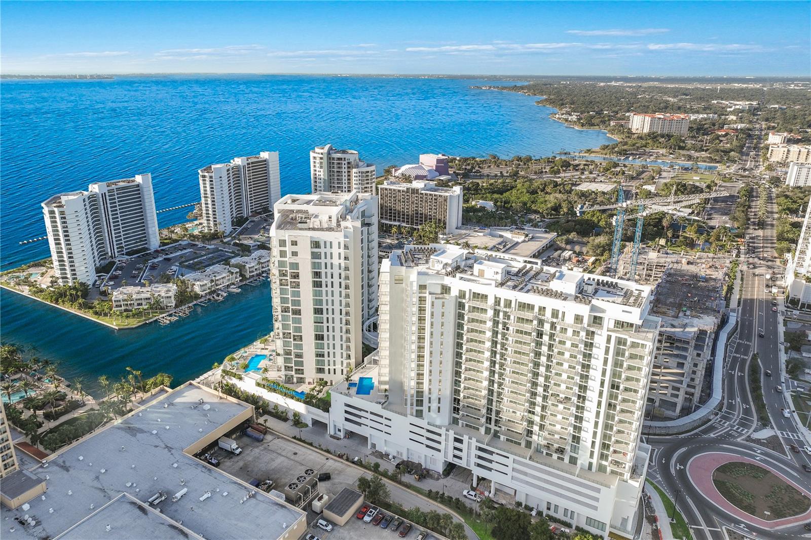 BAYSO SARASOTA - Residential