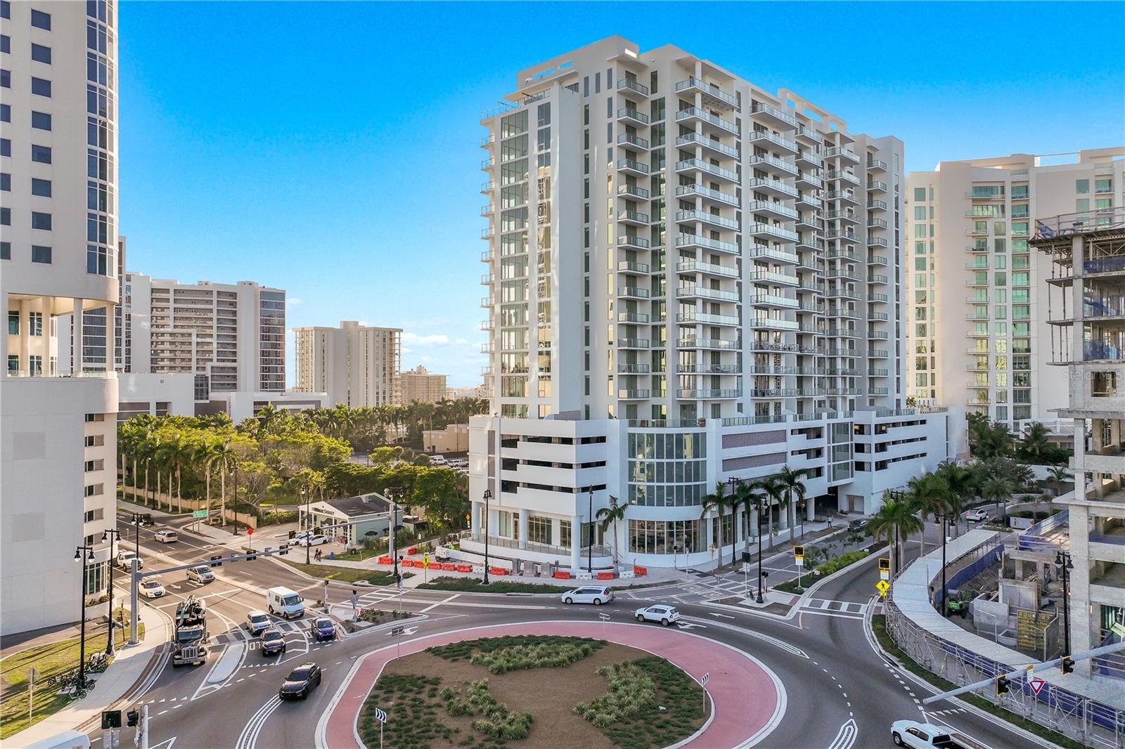 BAYSO SARASOTA - Residential
