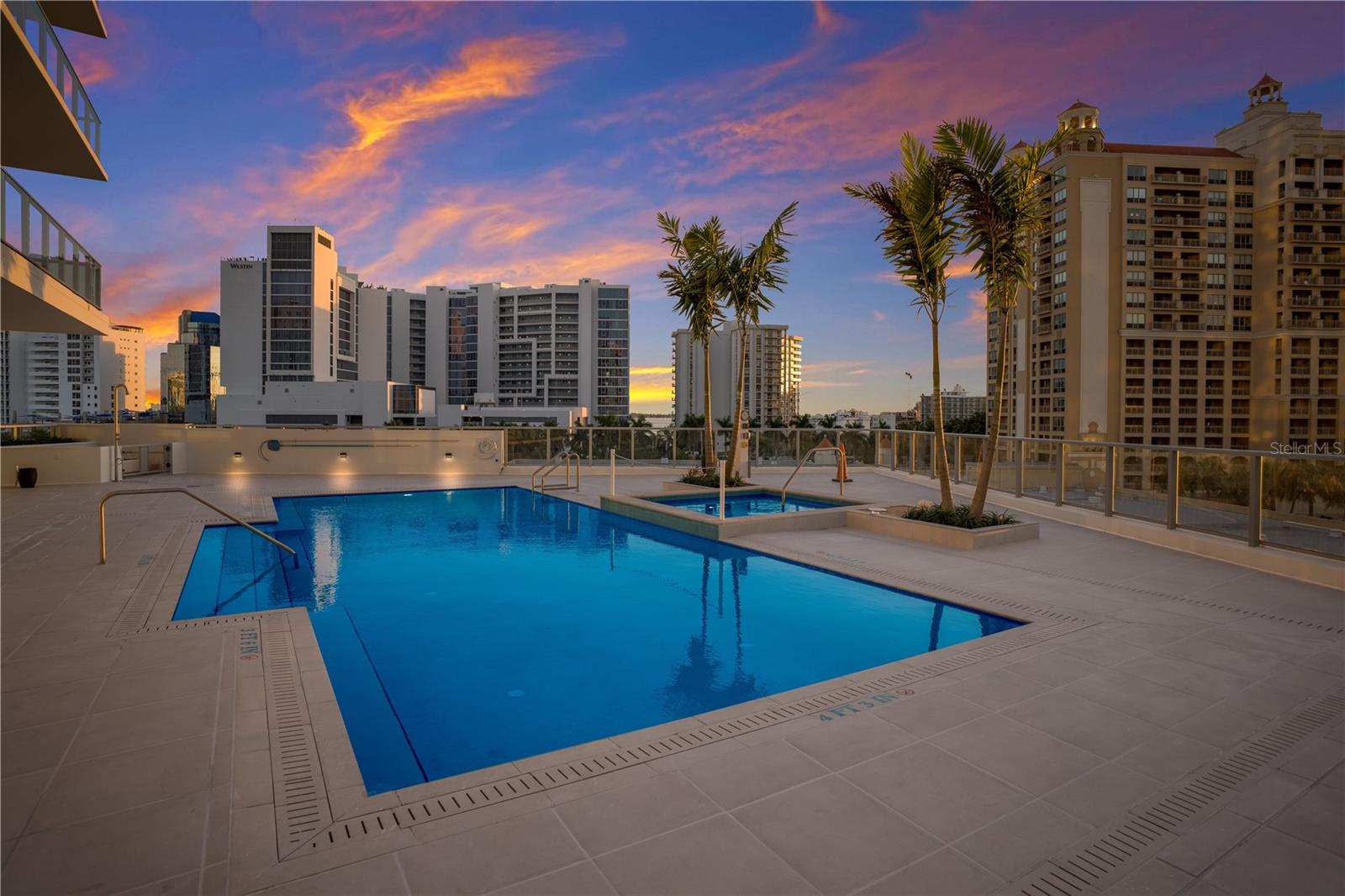 BAYSO SARASOTA - Residential