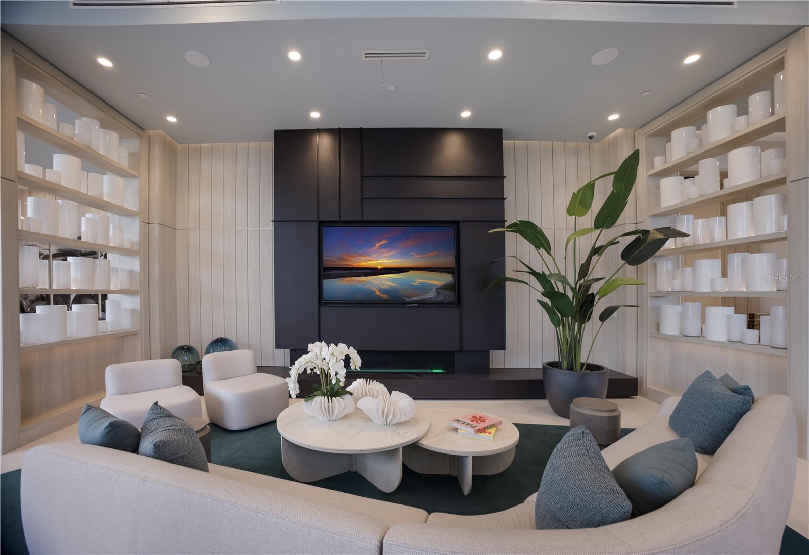BAYSO SARASOTA - Residential