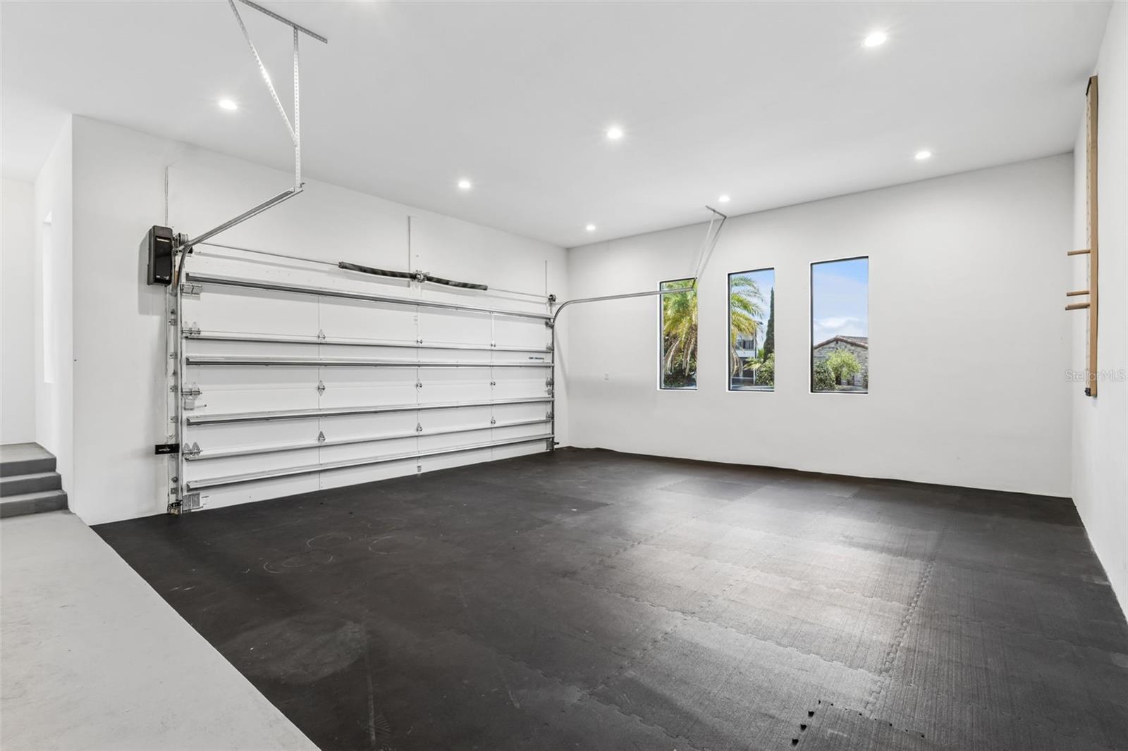 BELLA COLLINA EAST SUB - Residential
