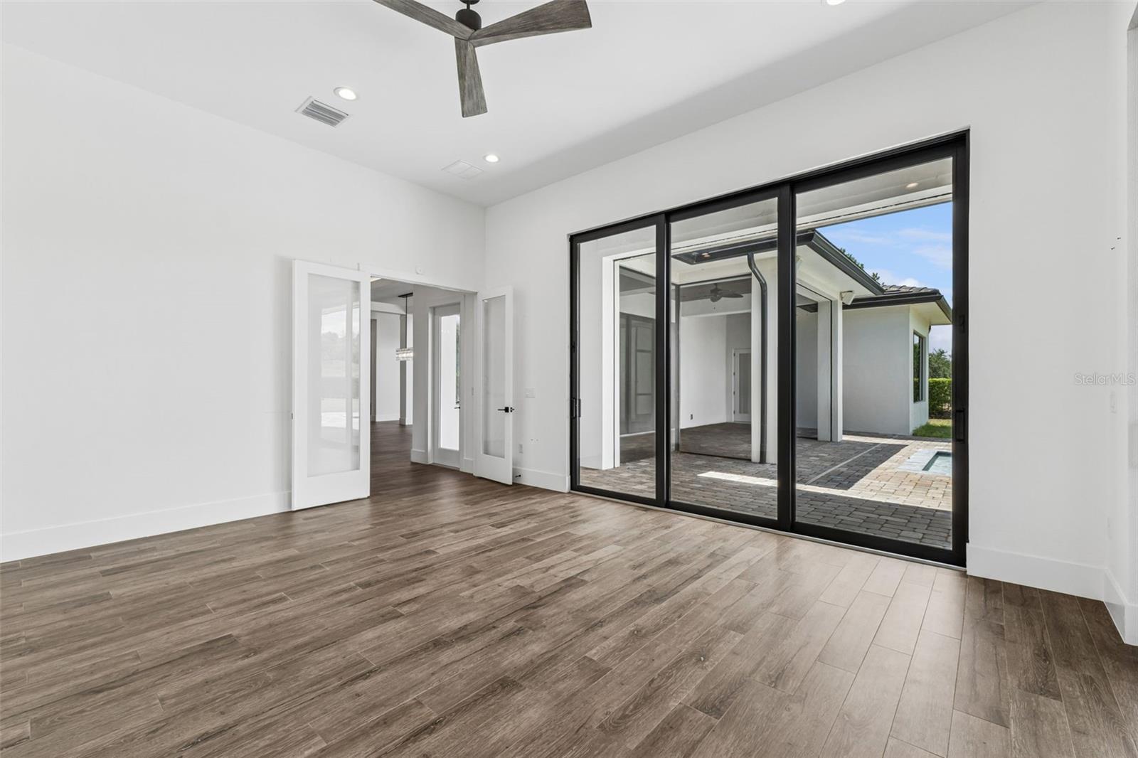 BELLA COLLINA EAST SUB - Residential