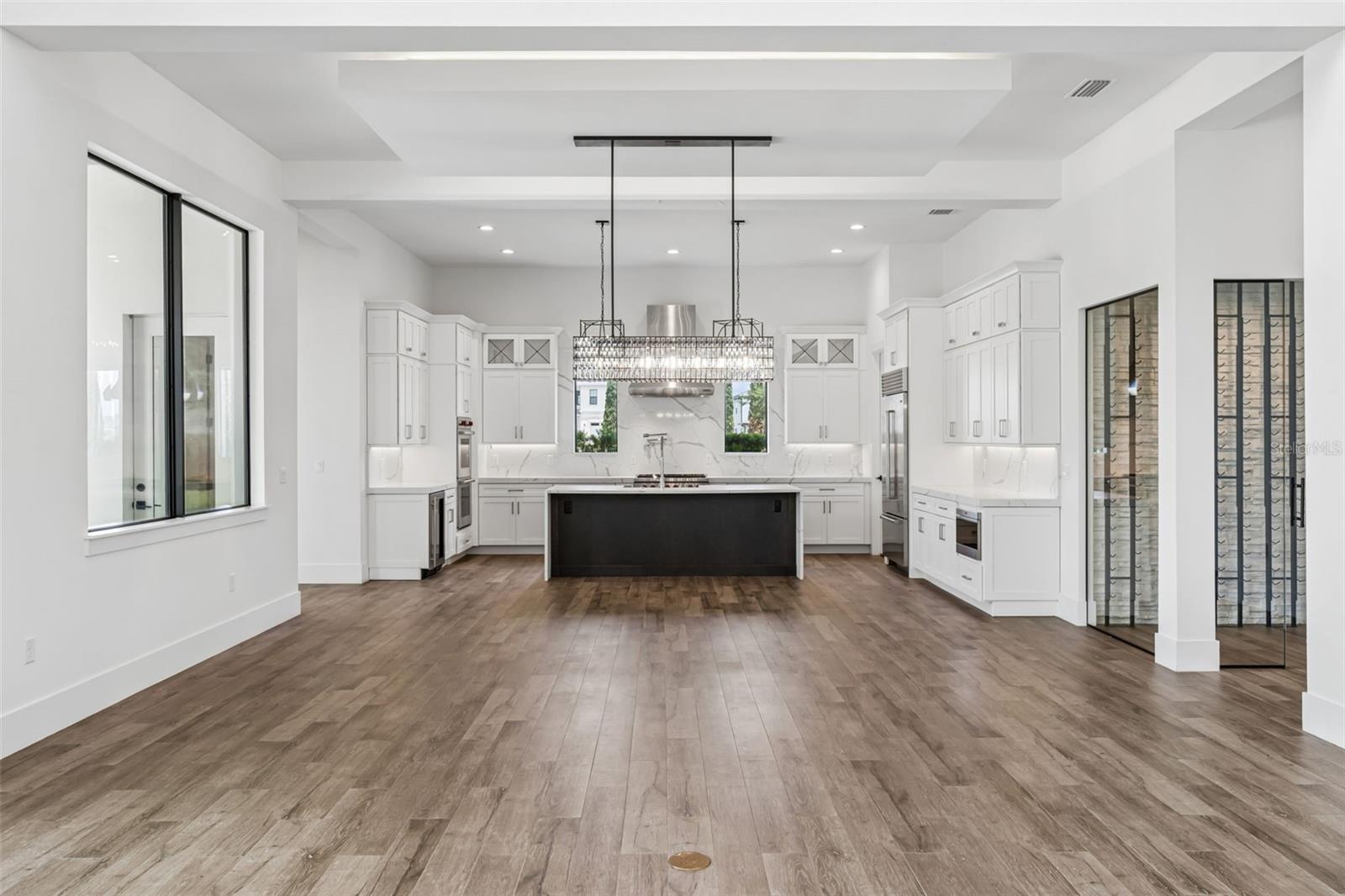 BELLA COLLINA EAST SUB - Residential