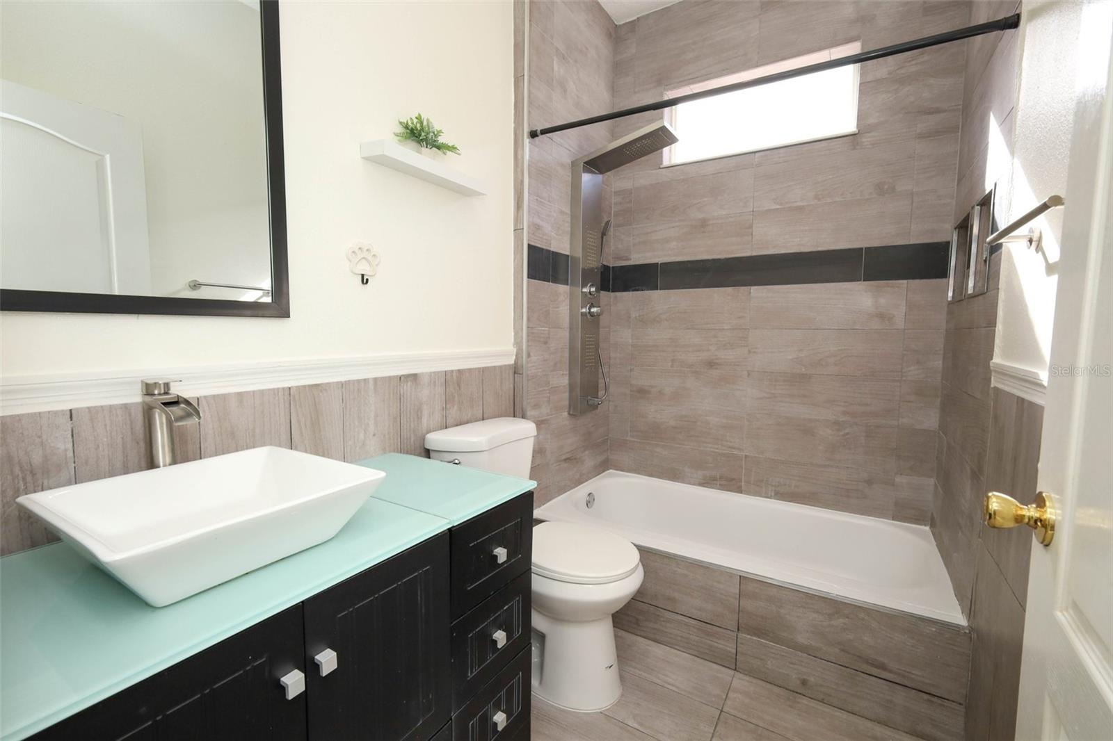 LA VINA PH 02 B - Residential