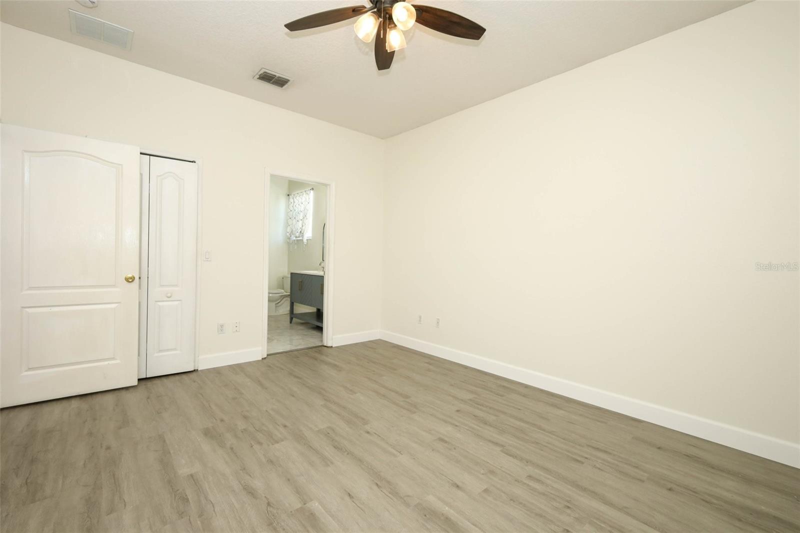 LA VINA PH 02 B - Residential