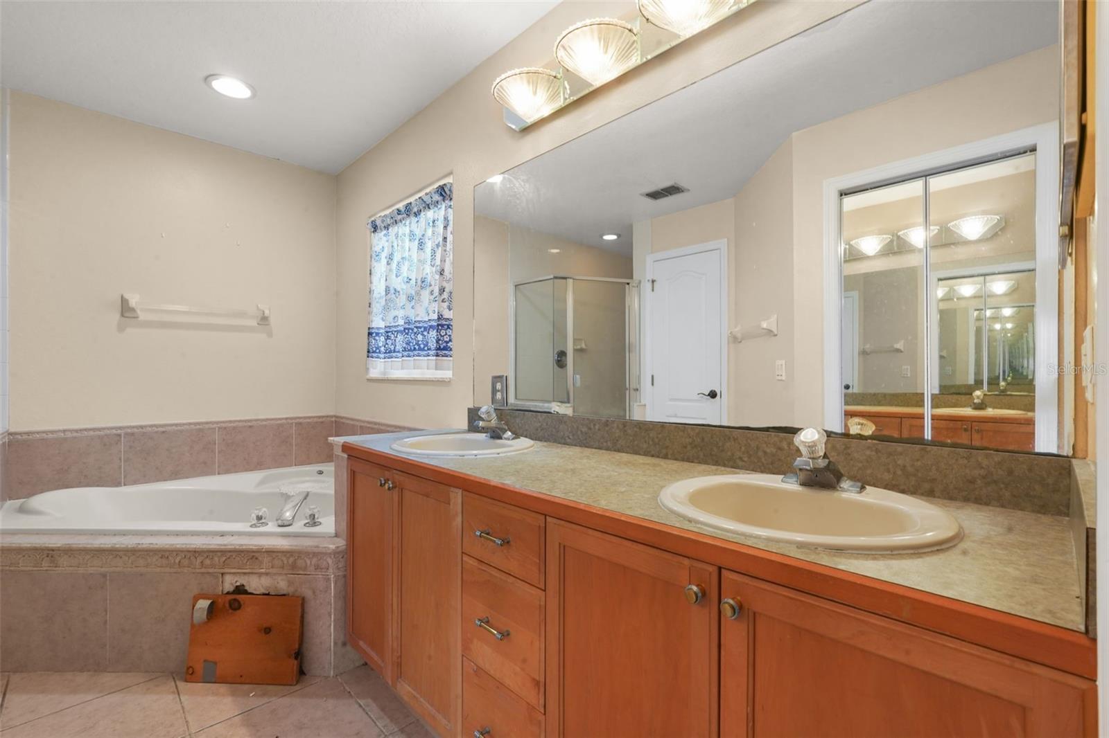 SAWGRASS UNIT 1 - Residential
