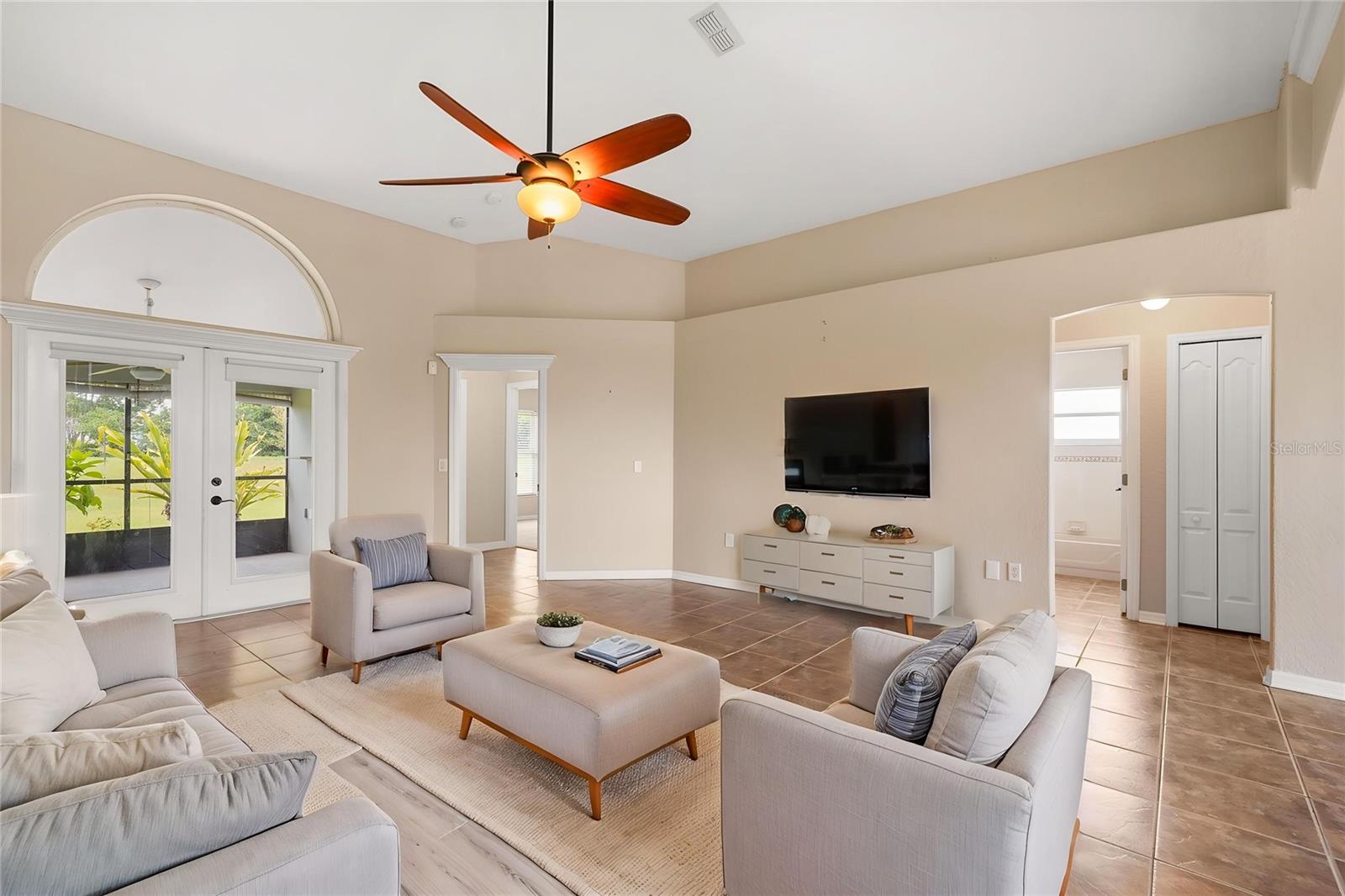 SAWGRASS UNIT 1 - Residential