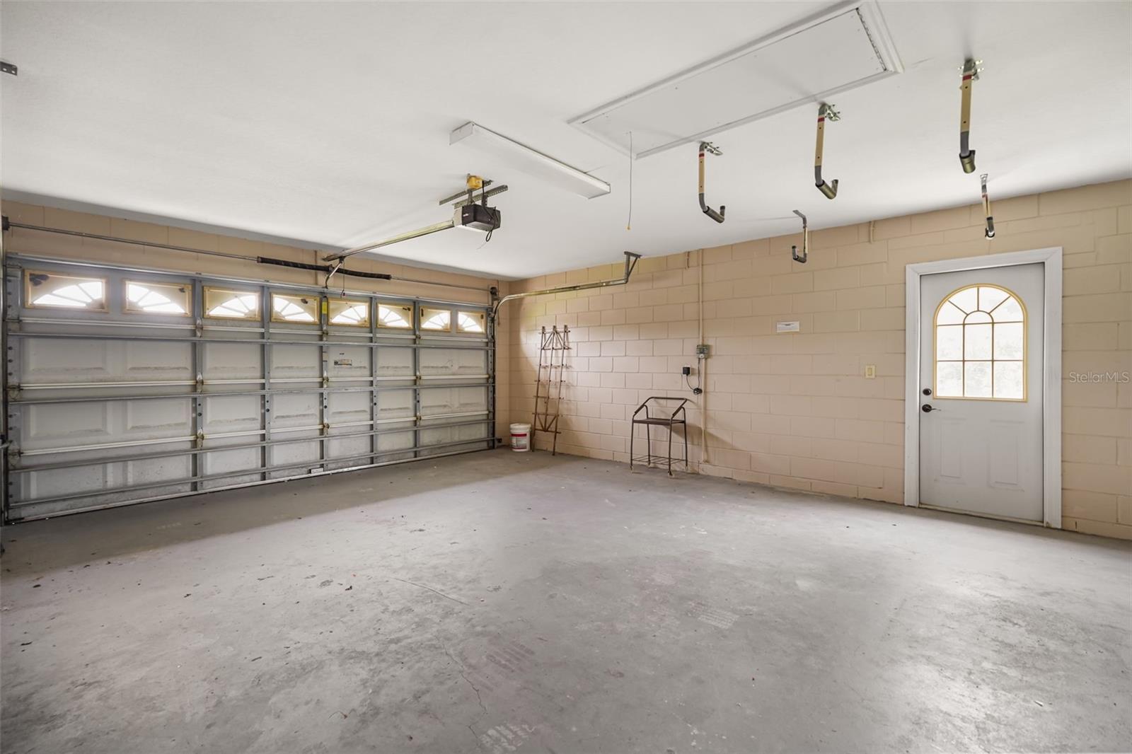 SAWGRASS UNIT 1 - Residential
