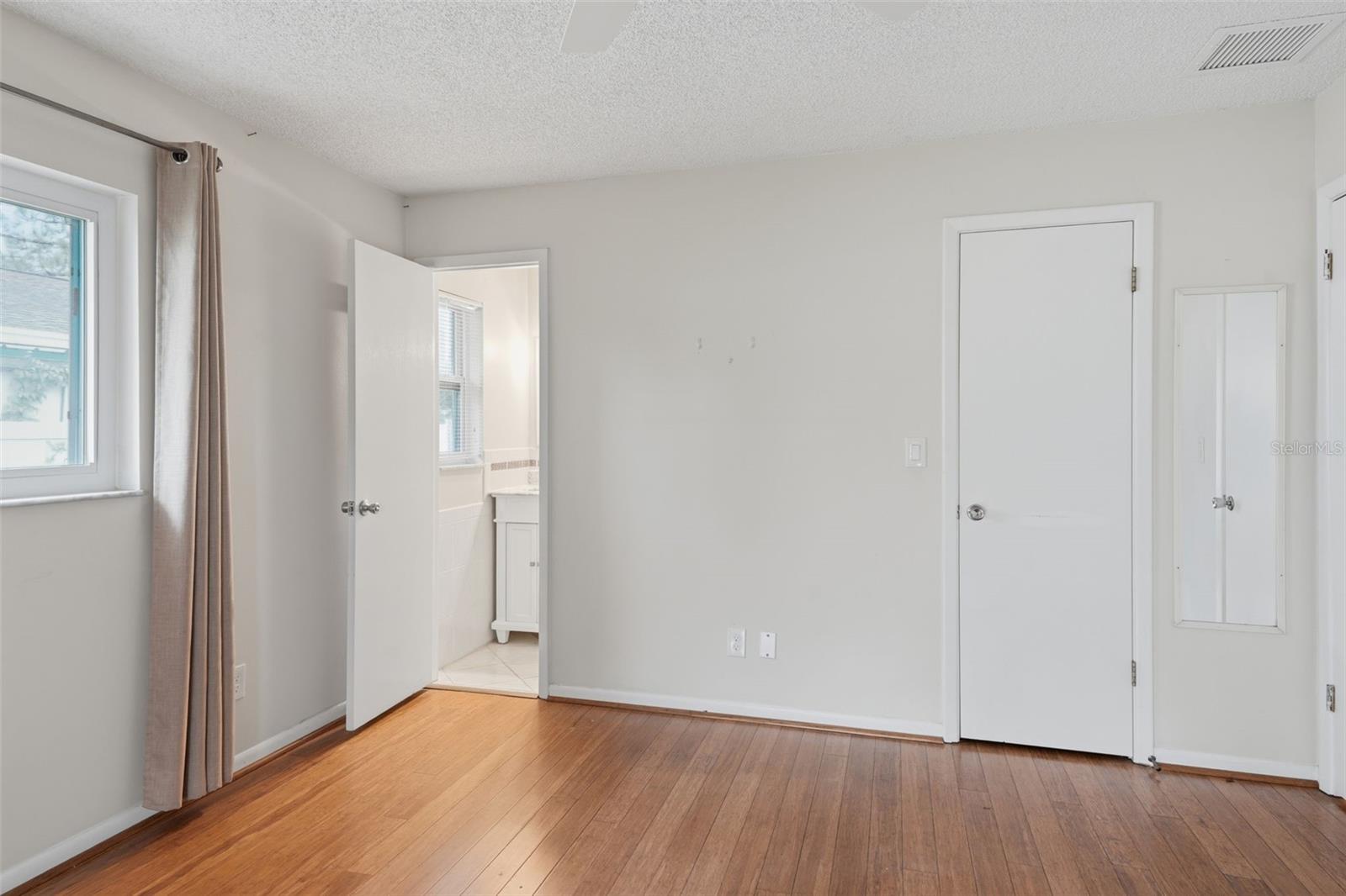 NORTH ST PETERSBURG - Residential