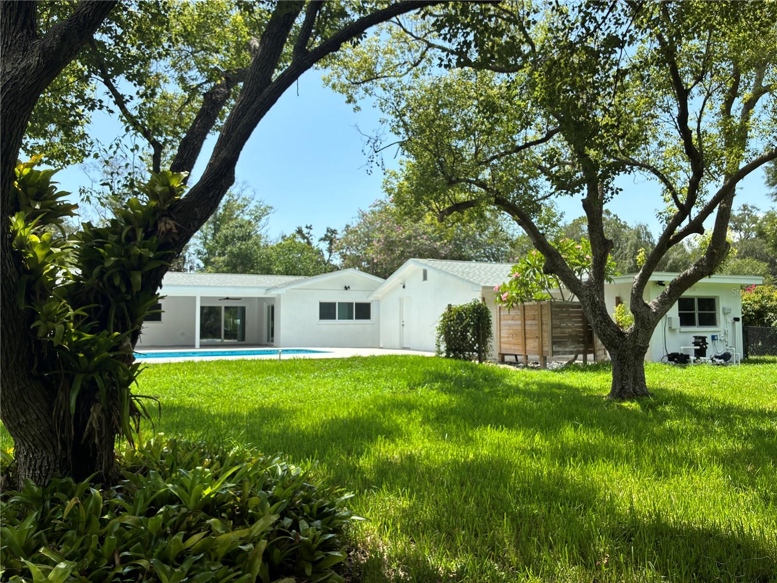 SHERWOOD MANOR 1ST ADD - Residential