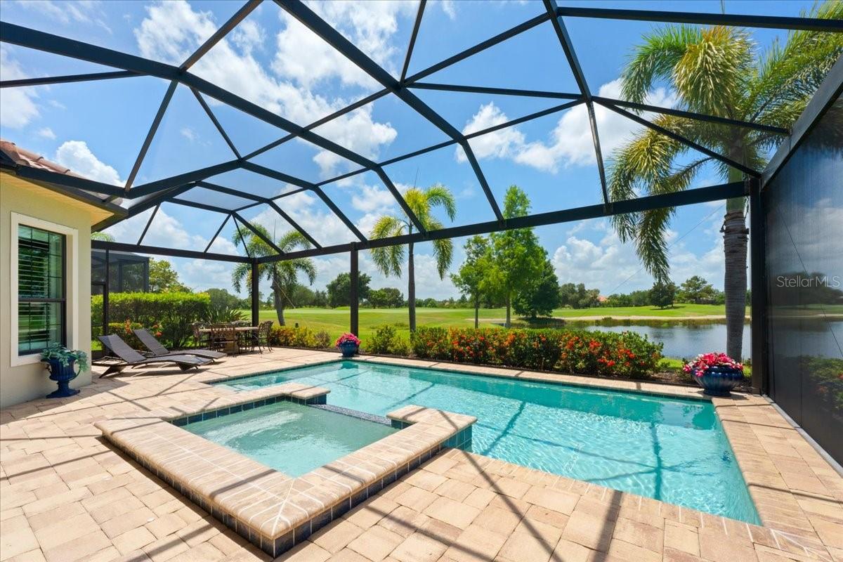 COUNTRY CLUB EAST - Residential