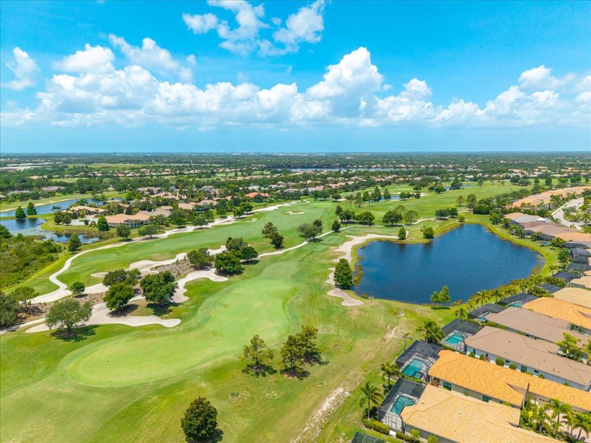 COUNTRY CLUB EAST - Residential