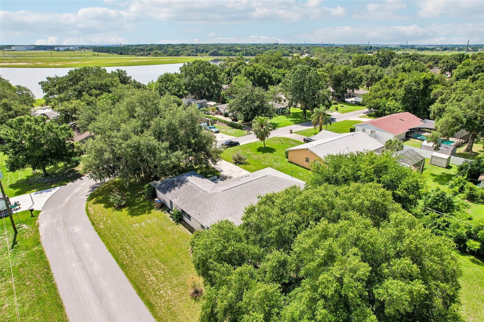 CADILLAC HOMES - Residential