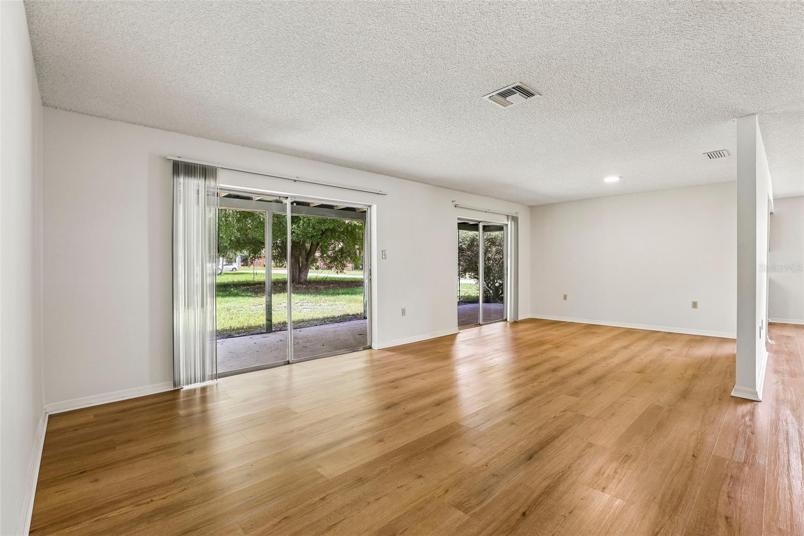 CADILLAC HOMES - Residential