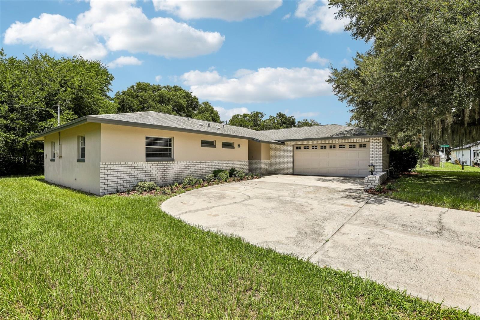 CADILLAC HOMES - Residential