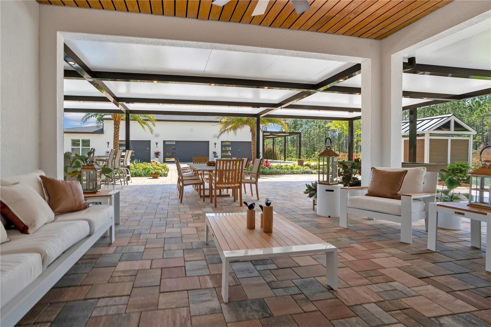 CAPE ORLANDO ESTATES - Residential