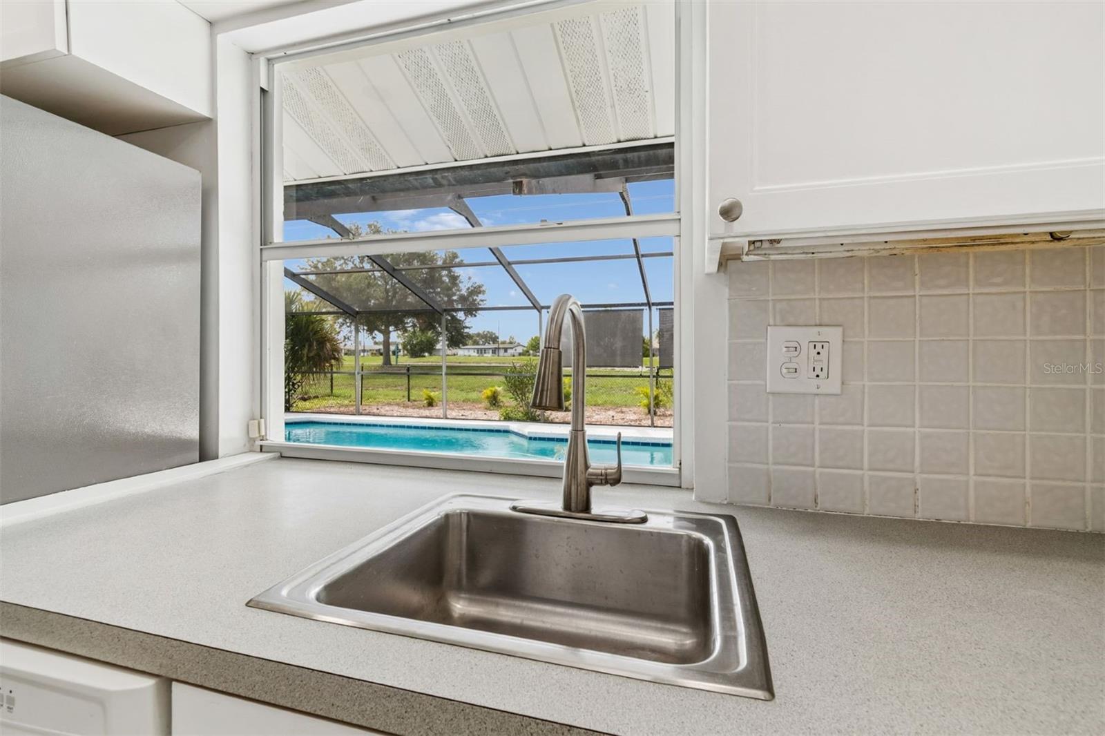 DEL WEBB SUN CITY FL UNIT NO 07 REPLAT BLK LL - Residential
