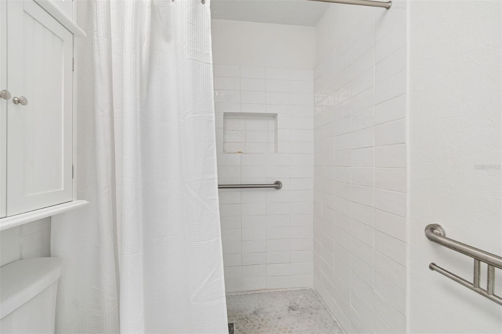 DEL WEBB SUN CITY FL UNIT NO 07 REPLAT BLK LL - Residential