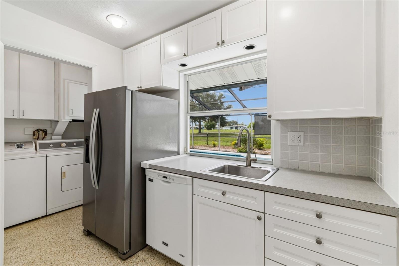 DEL WEBB SUN CITY FL UNIT NO 07 REPLAT BLK LL - Residential