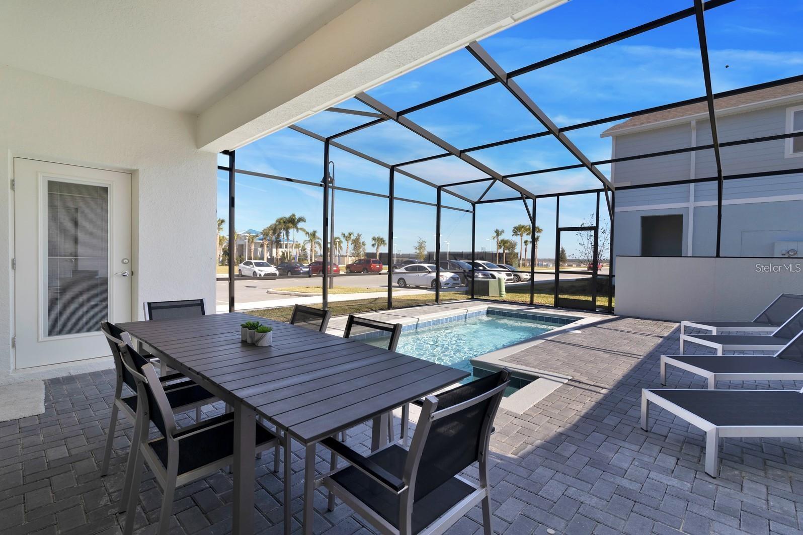 WINDSOR ISLAND RESIDENCE - Residential