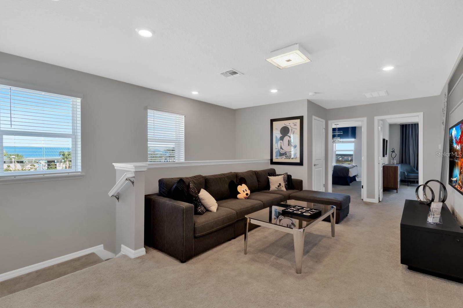 WINDSOR ISLAND RESIDENCE - Residential