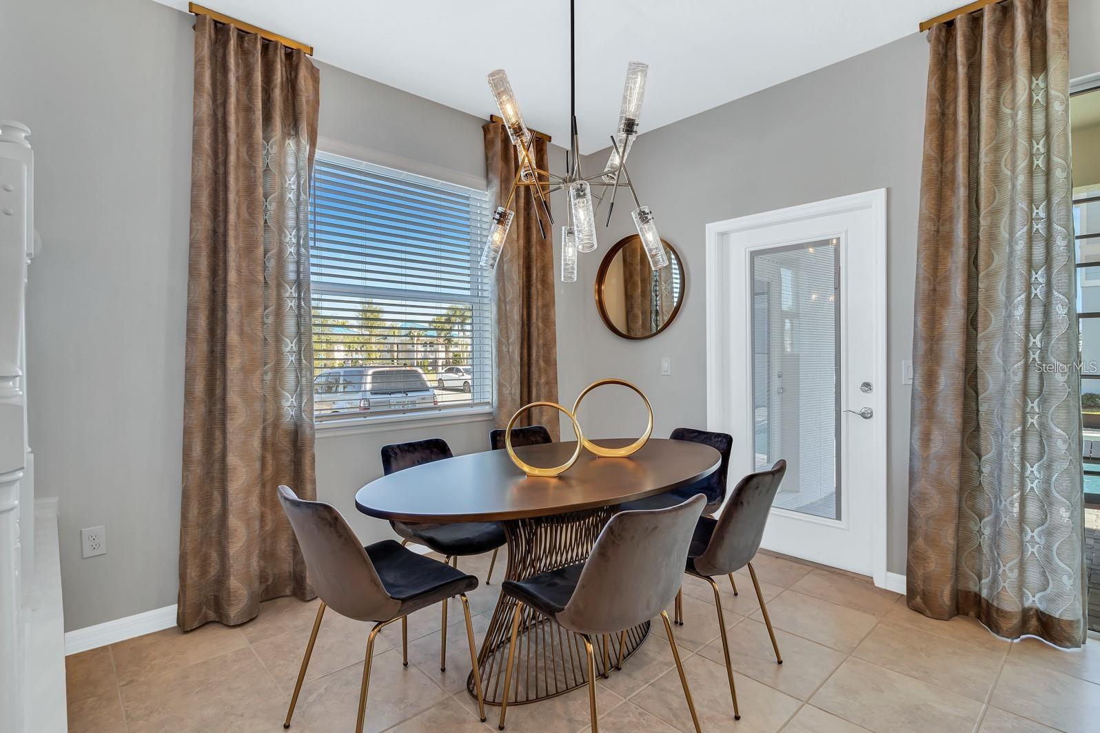 WINDSOR ISLAND RESIDENCE - Residential