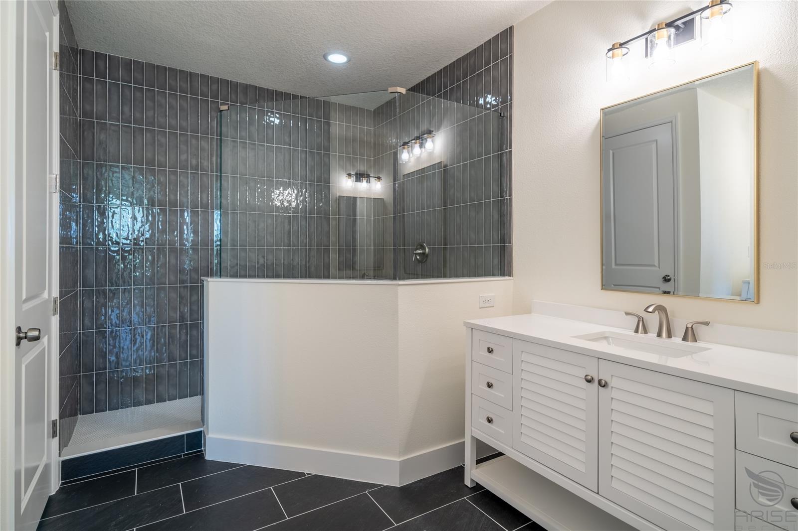 Detwilers Add 01 New Smyrna Bch - Residential