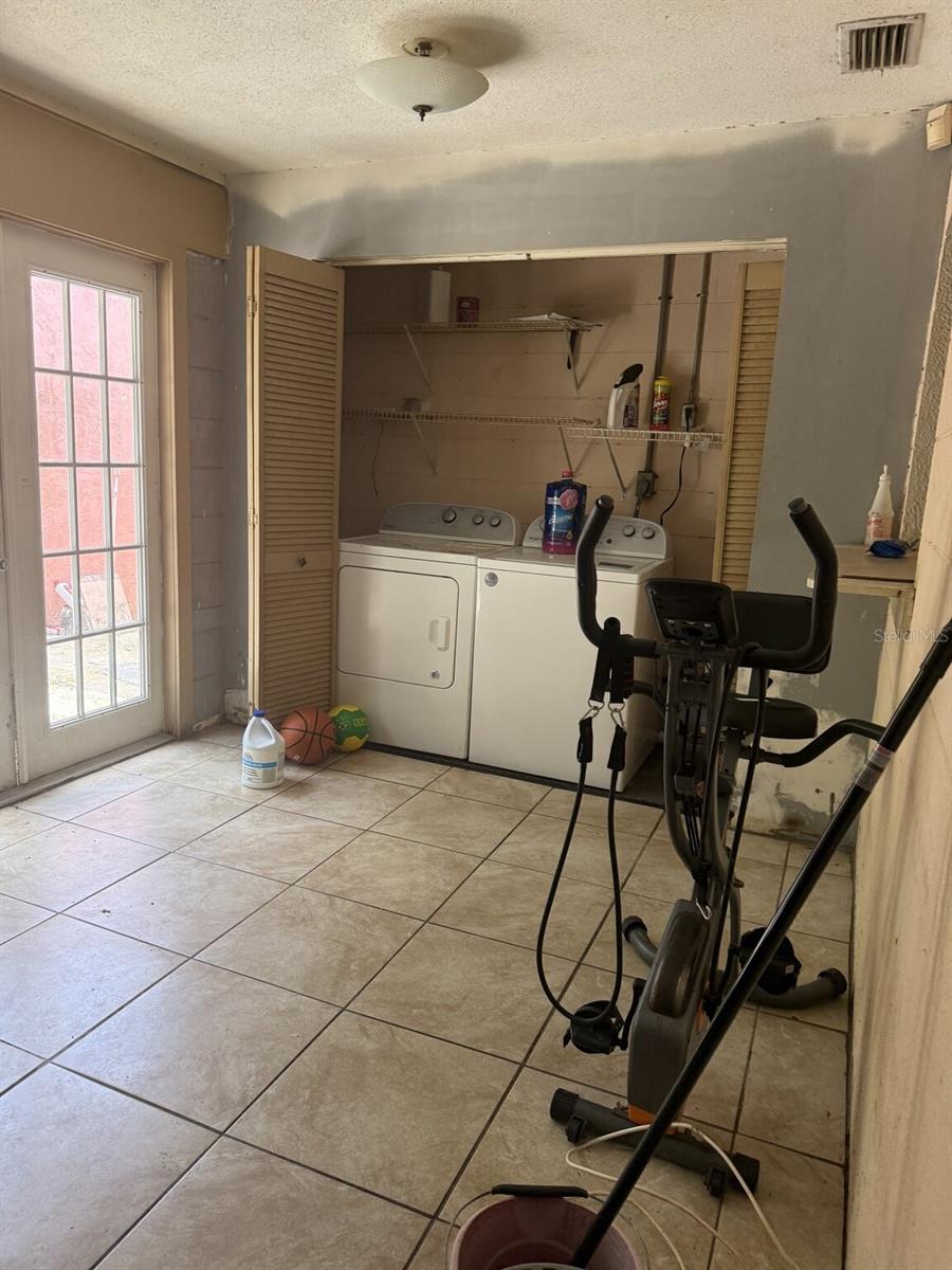 FAIRFIELD ACRES UNIT TWO - Residential