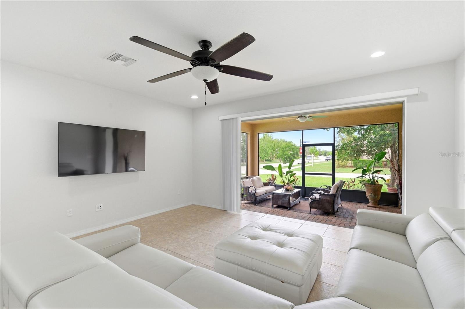 FIISHHAWK RANCH WEST PH 2A/ - Residential