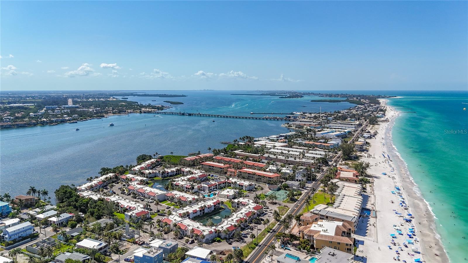 RUNAWAY BAY - Residential