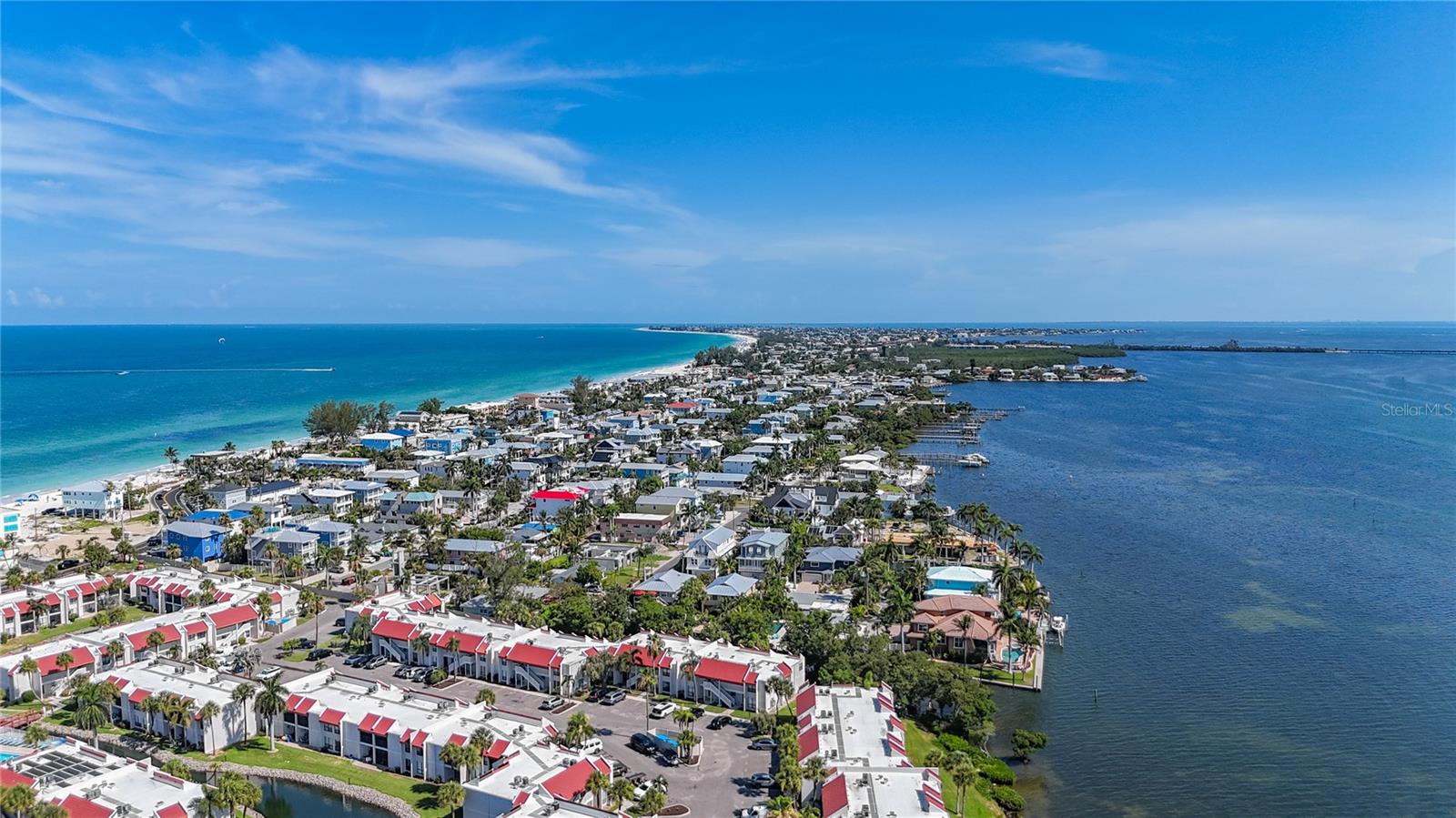 RUNAWAY BAY - Residential