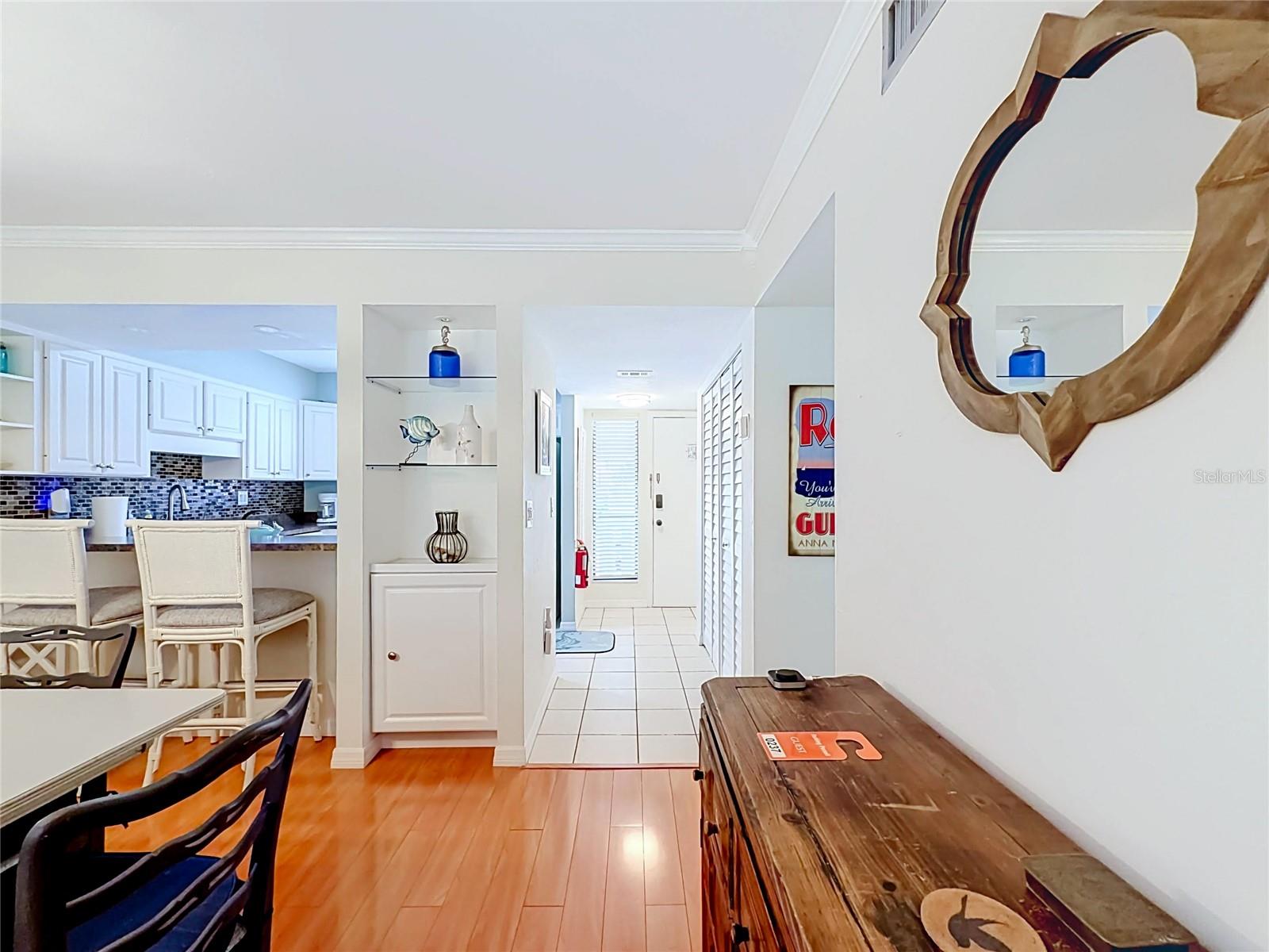 RUNAWAY BAY - Residential