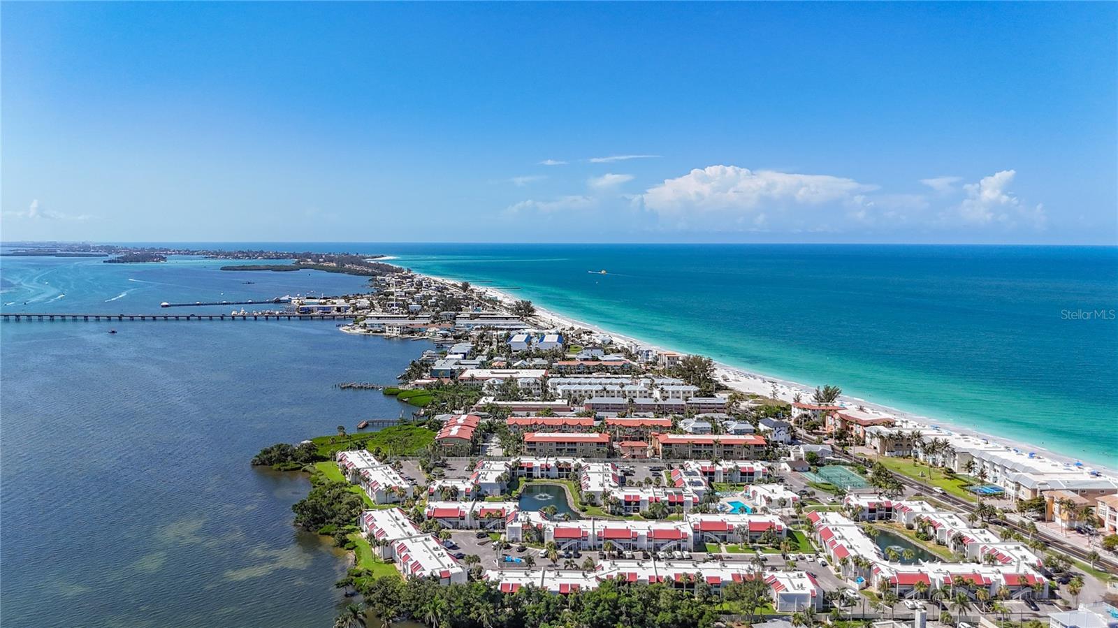 RUNAWAY BAY - Residential