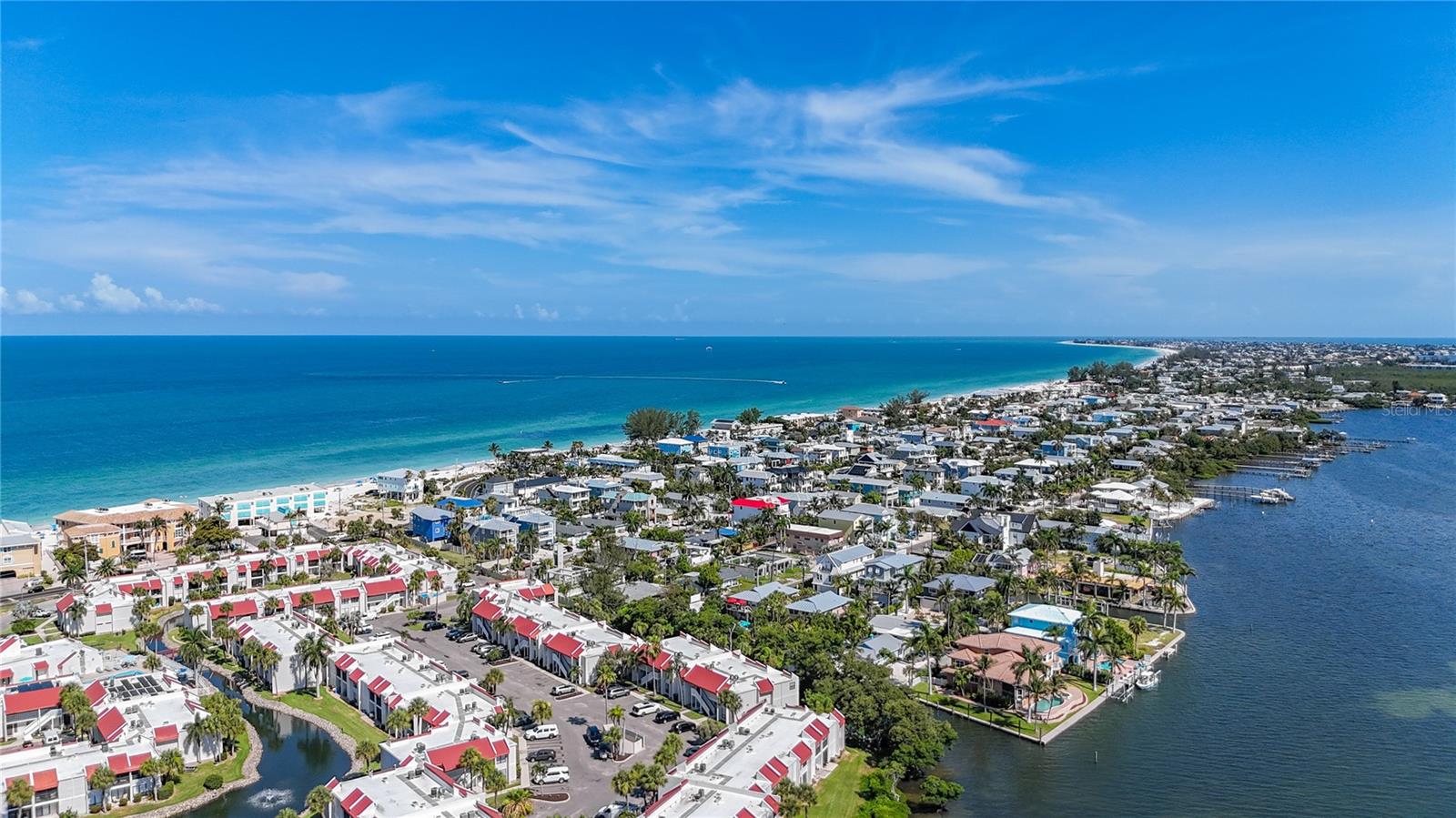 RUNAWAY BAY - Residential