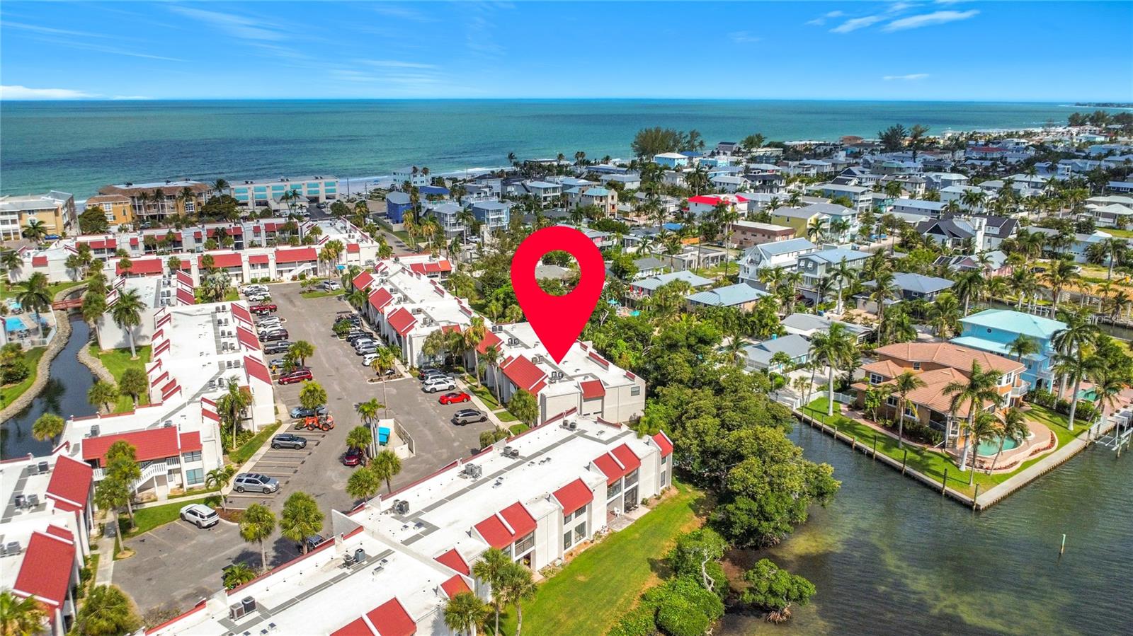 RUNAWAY BAY - Residential