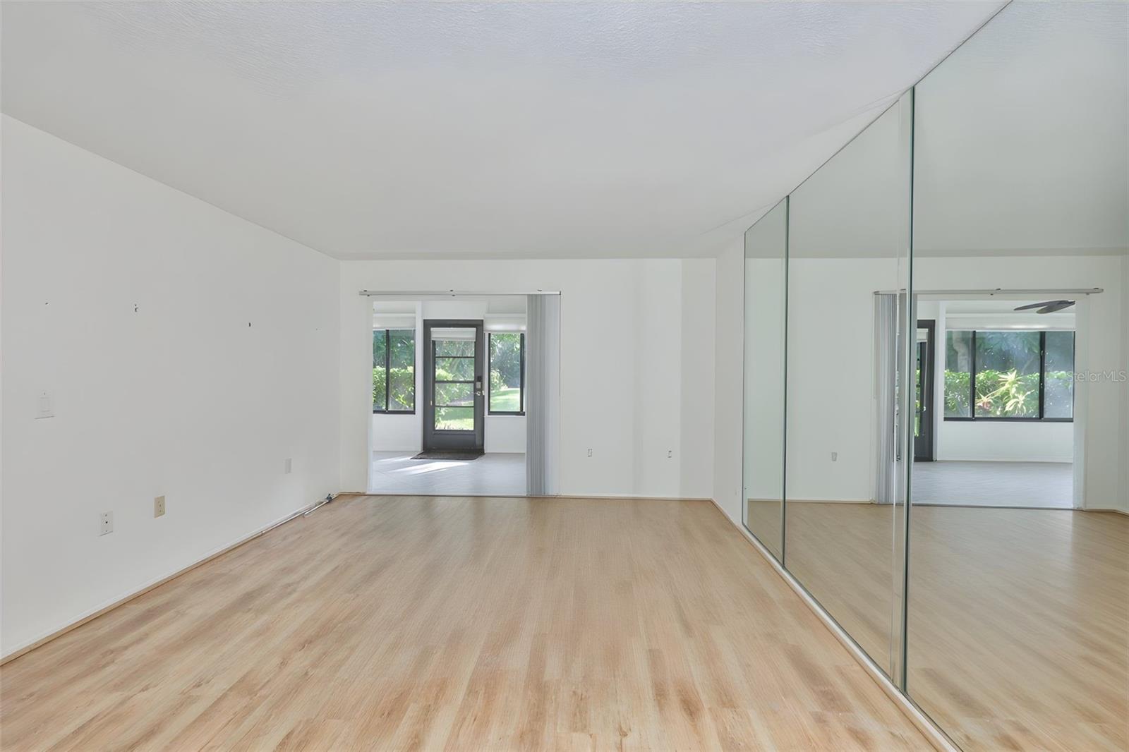 WILDEWOOD SPGS STAGE 6B OF WOODLAWN - Residential