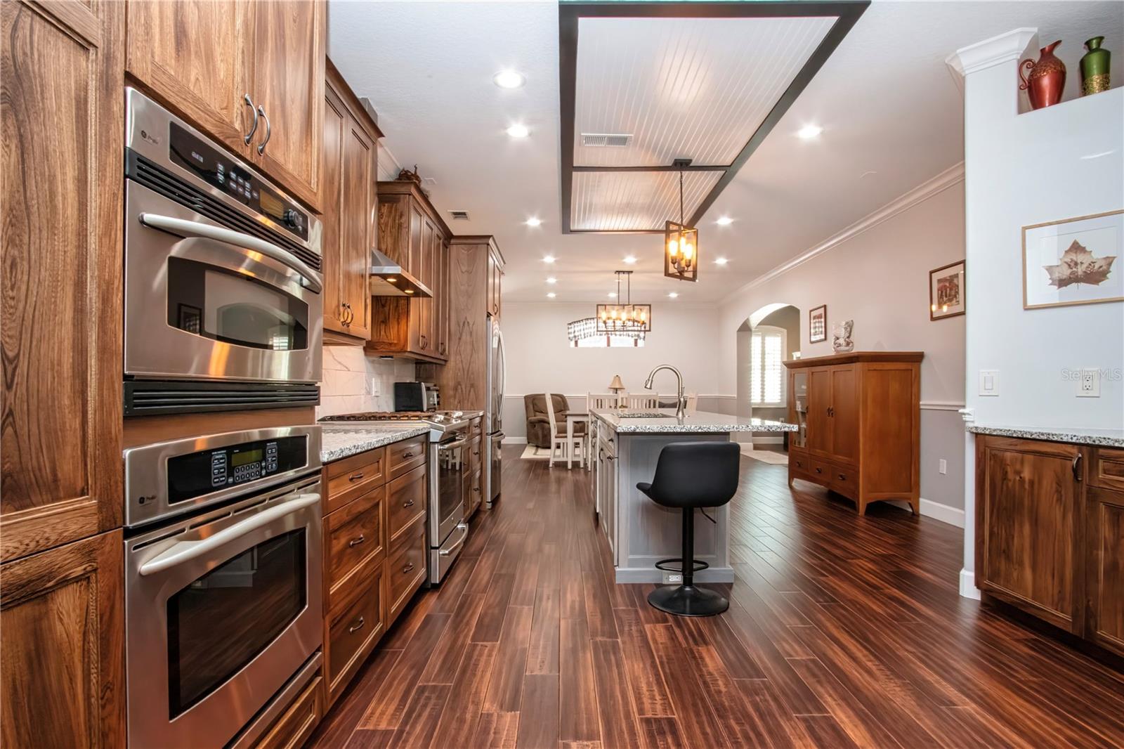 PLANTERS MANOR AT GREENFIELD PLNT III-A - Residential