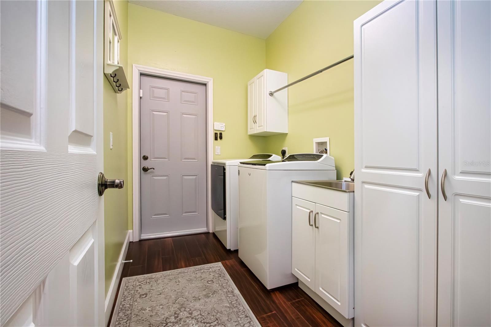 PLANTERS MANOR AT GREENFIELD PLNT III-A - Residential